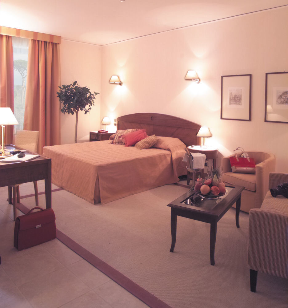 Grand Hotel פסטום מראה חיצוני תמונה