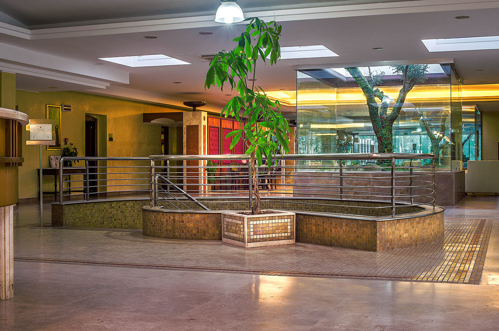 Grand Hotel פסטום מראה חיצוני תמונה
